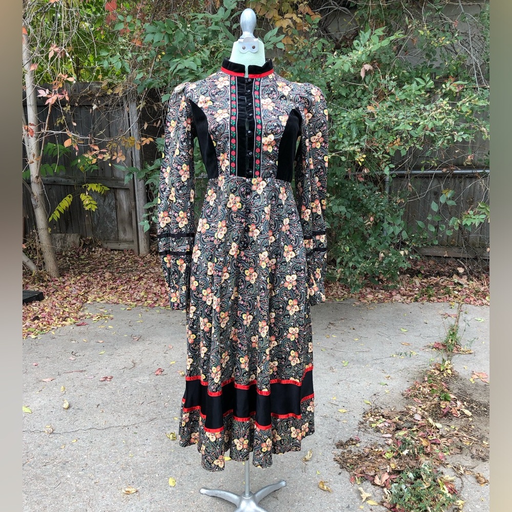 Gunne Sax— Russian Doll Midi Dress